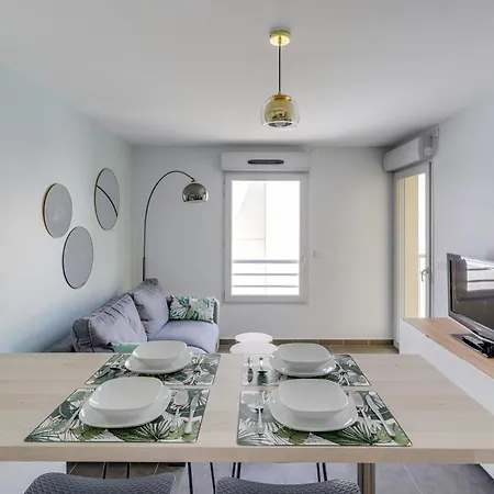 Le Galet, De Standing, Hyper Centre, Parking Privé, à 100 M De La Appartement Antibes